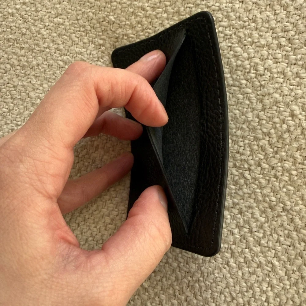 Vélez Black Leather Card Holder